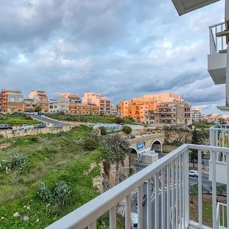 Apartmán Modern 3 Bedroom In St Julians Saint Julian's